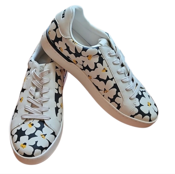 Coach Lowline Daisy Leather Sneakers, Size 11 - Picture 1 of 11